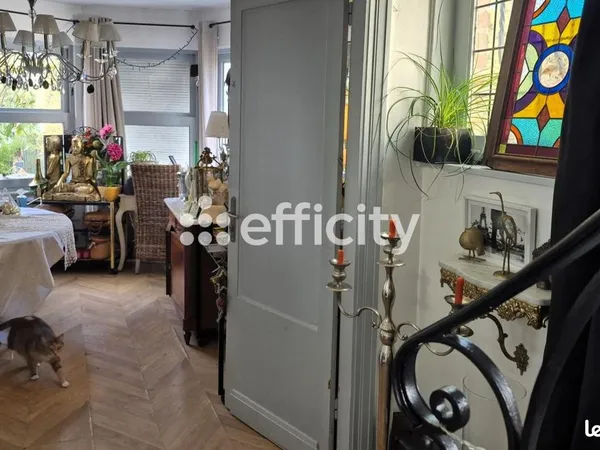 Maison 6 pièces 180 m² 