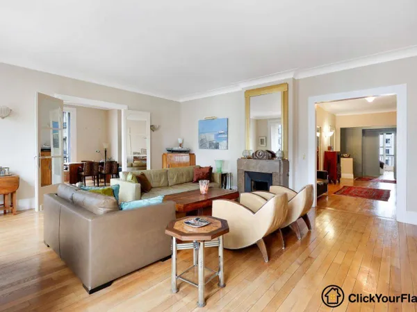 Appartement 5 pièces 155 m² 