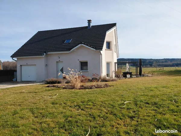 Propriété 5 pièces 97 m² 