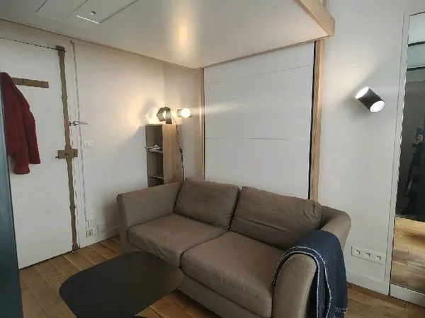 Appartement 1 pièce 13 m² 