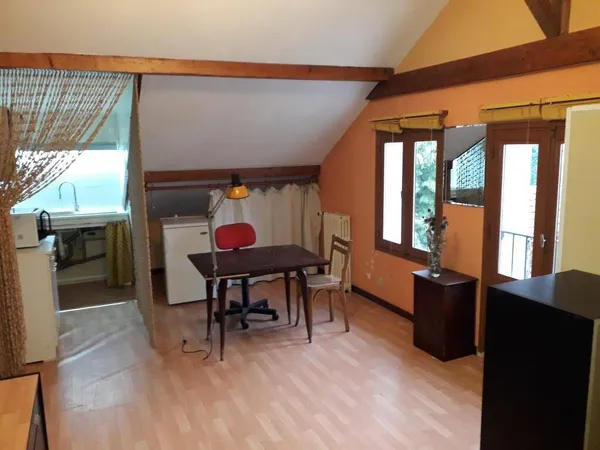 Studio 1 pièce 21 m² 