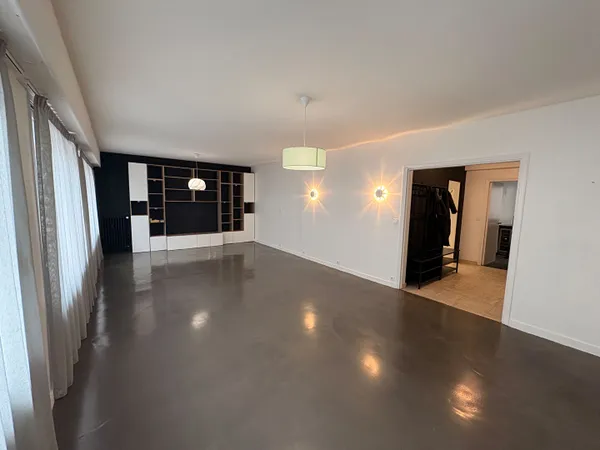 Appartement Angers hyper centre/ gare dans résidence avec ascenseur de 2 chambres avec parking 