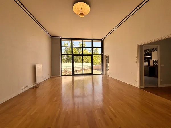 Maison contemporaine - Quartier Madeleine - Proximité Loire 