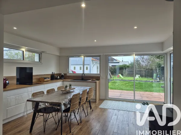 Maison 5 pièces 104 m² 