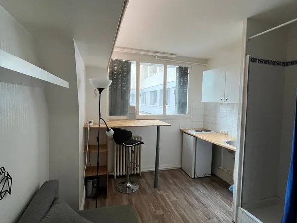 Appartement 1 pièce 10 m² 