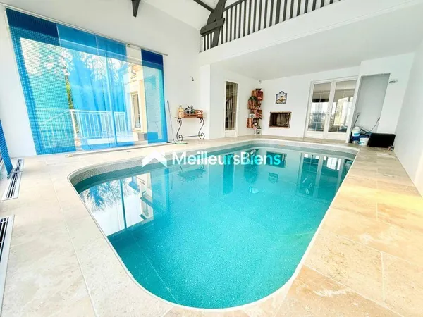 Pavillon 7 pièces 190 m² 