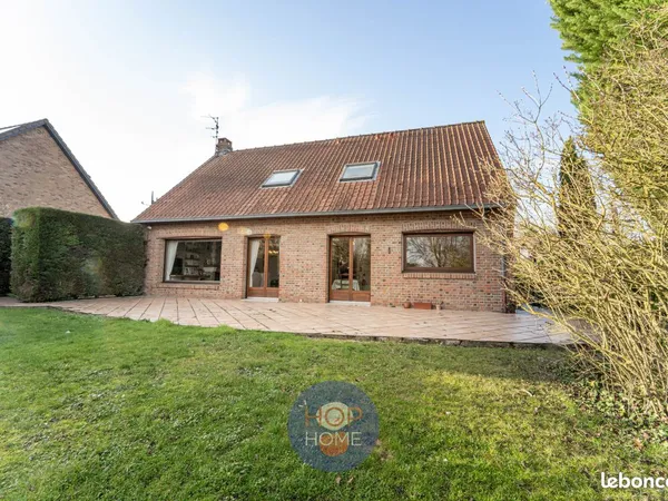 Propriété 7 pièces 141 m² 