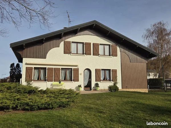 Maison 6 pièces 140 m² 
