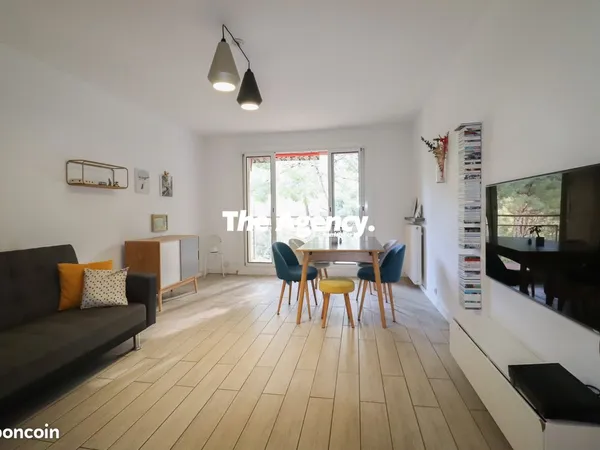 Appartement 4 pièces 76 m² 