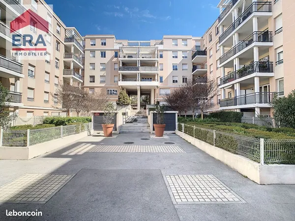 Appartement 3 pièces 69 m² 