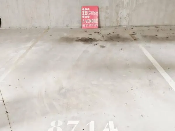 Parking - Garage Vente Les Sables-d'Olonne   15490€