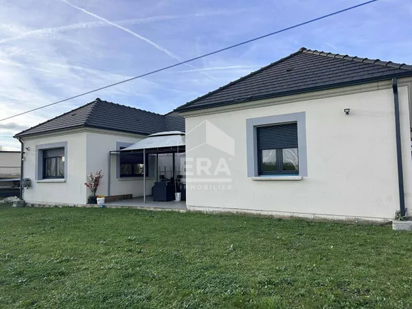 Maison de plain-pied 8 pièces 175 m² 