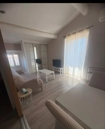 T2 meublé 40m2 clim 