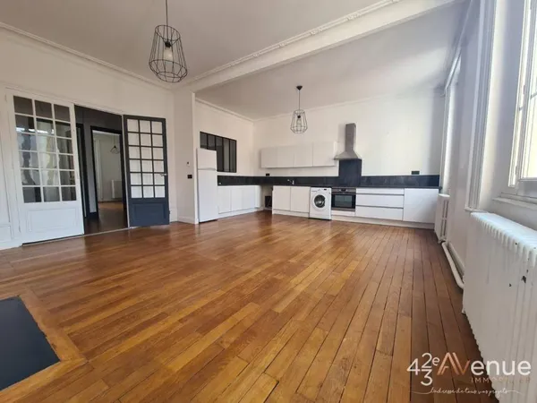 Appartement 4 pièces 105 m² 