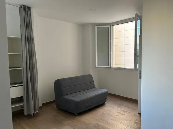 Appartement 1 pièce 19 m² 