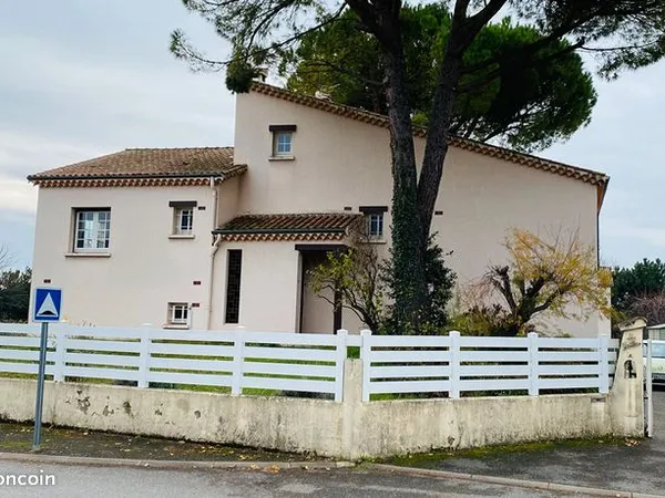 Maison 6 pièces 170 m² 