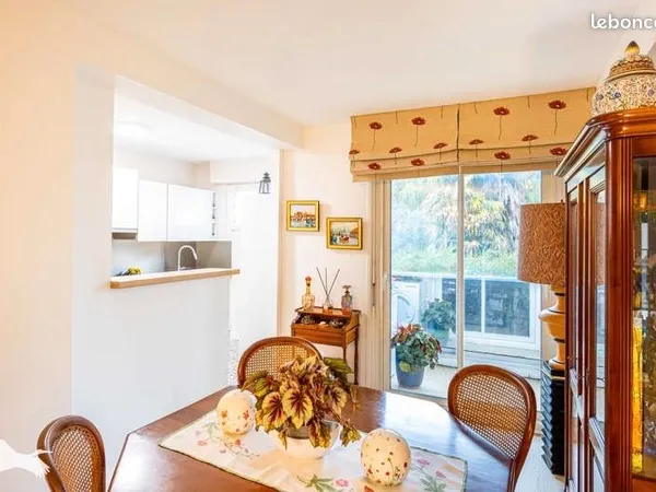 Appartement 4 pièces 85 m² 