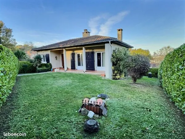 Maison 8 pièces 157 m² 