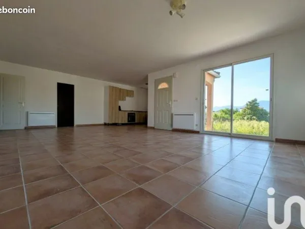 Villa plain-pied Saint Jean Lasseille 