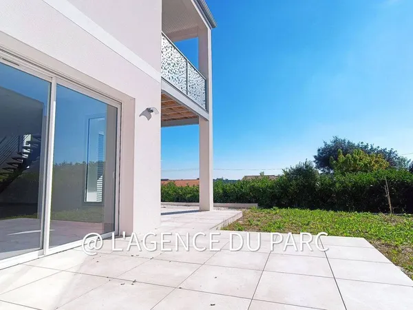 Maison 6 pièces 122 m² 