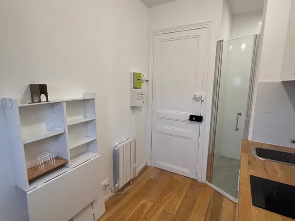 Appartement 1 pièce 7 m² 