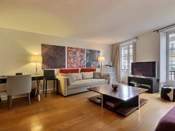 Appartement 1 pièce 62 m² 