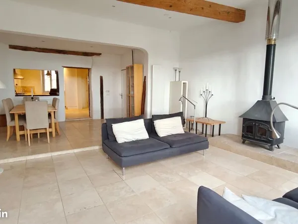 Maison 5 pièces 205 m² 