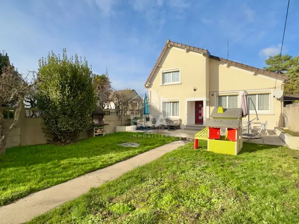 MAISON FAMILIALE 5 PIÈCES, SECTEUR PLATEAU DE JUVISY - BASSE CONSOMMATION 