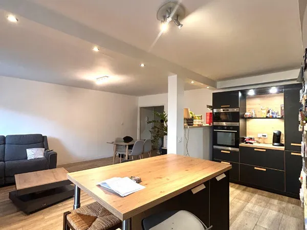 Appartement Aurillac 3 pièce(s) 85.61 m2 