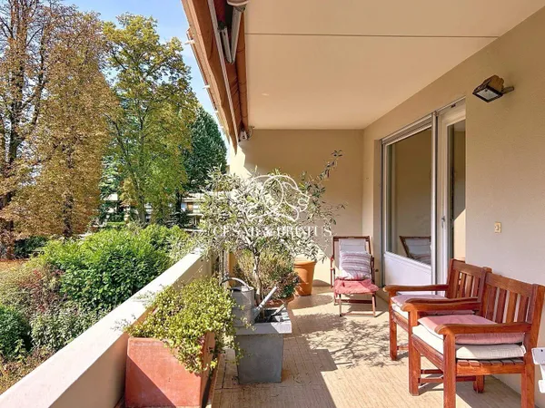 Appartement 4 pièces 104 m² 