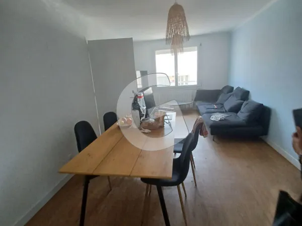 A LOUER MAISON MEUBLEE DE 4 CHAMBRES AUX SABLES D'OLONNE 