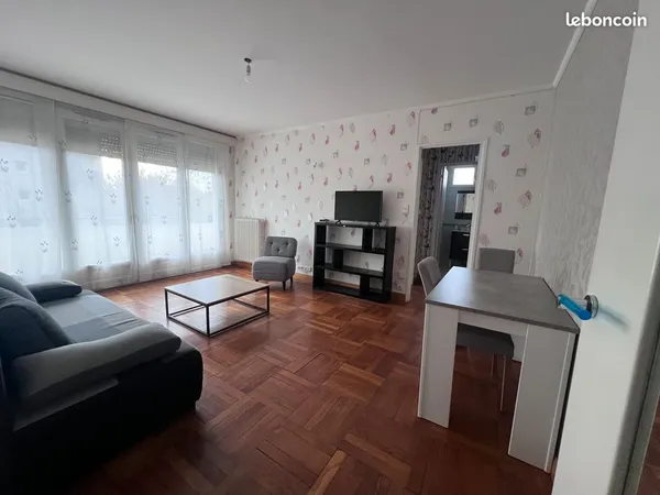 Appartement meublé 55m2 5 mn du centre ville et de l'université 