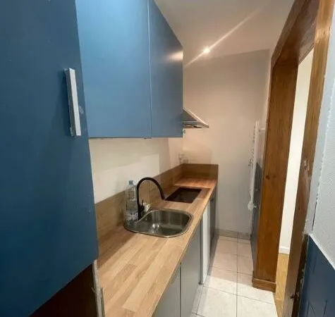 Studio 1 pièce 23 m² 