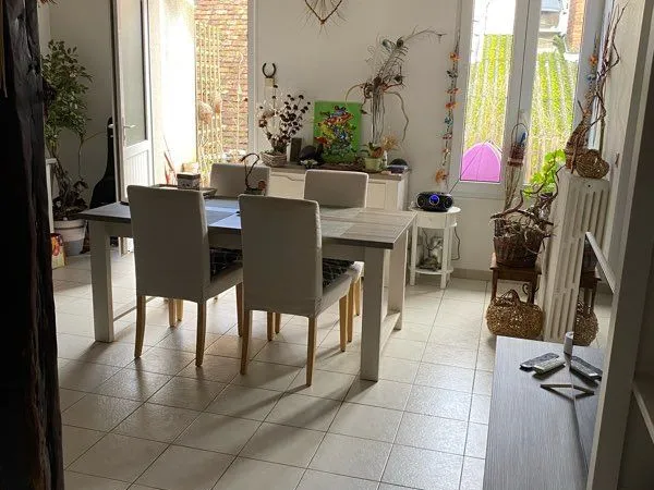 Appartement terrasse 1er étage 