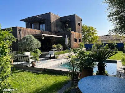 Maison 5 pièces 145 m² 