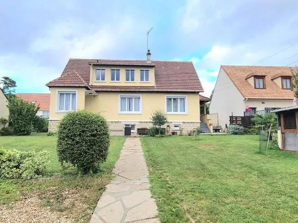 Maison de plain-pied 5 pièces 110 m² 