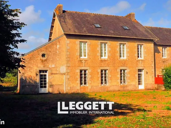 Maison 10 pièces 215 m² 