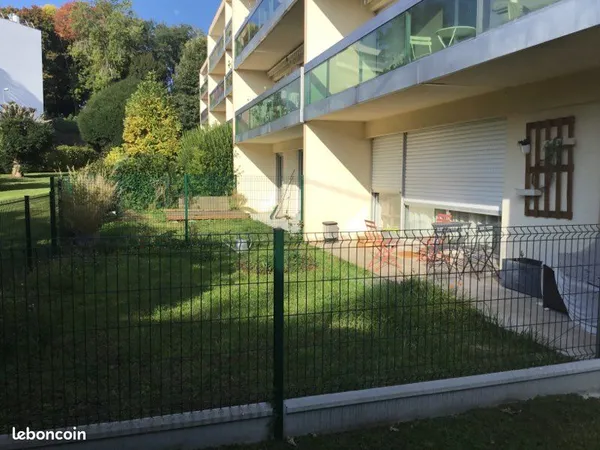 Superbe Appartement F2 de 56 m2 en Rez de Jardin 