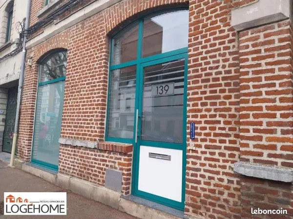 Commerce santé 44 m² 