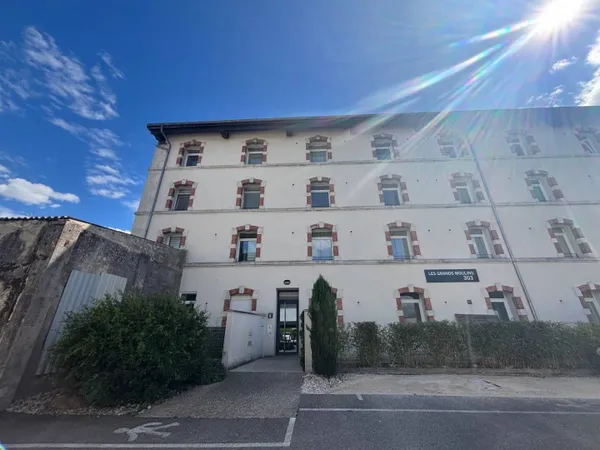 Appartement 4 pièces 80 m² 