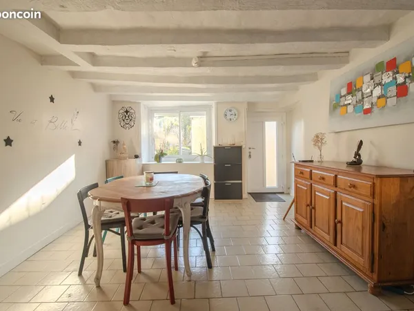 Bureau 6 pièces 90 m² 