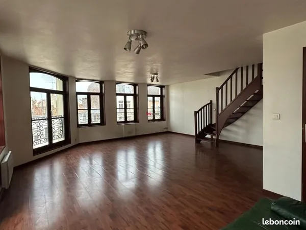 Appartement 6 pièces 117 m² 