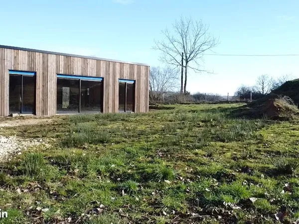 Terrain 11520 m² 
