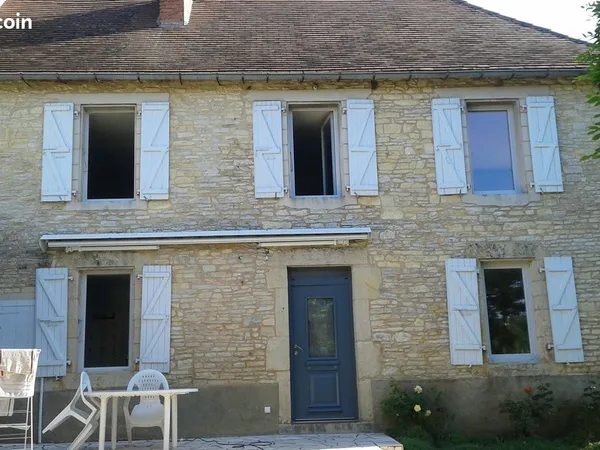 Vends maison en pierre 