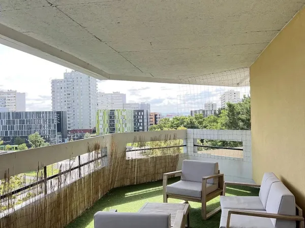 4 pièces meublée - LA2324 - Rue de Bergson, 51100 REIMS 