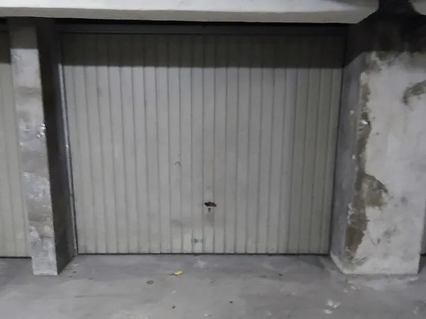 Garage/box 20 m² Bizanos 