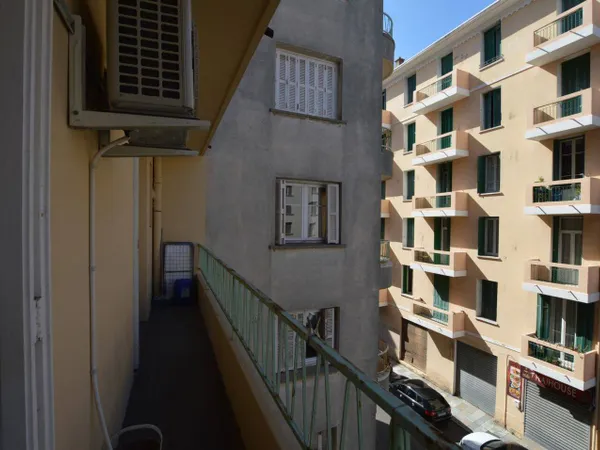 Appartement 1 pièce 29 m² 
