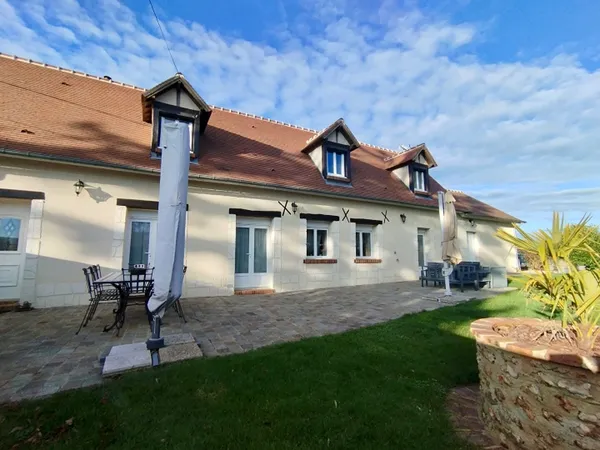 Maison familiale 144,50 m² À 5 minutes de Châteauneuf-en-Thymerais 