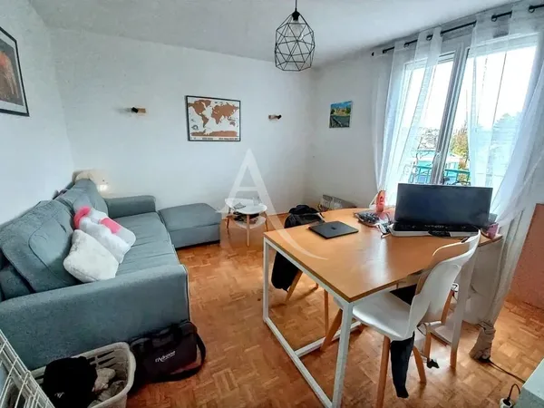 CHALATRES APPARTEMENT T2 