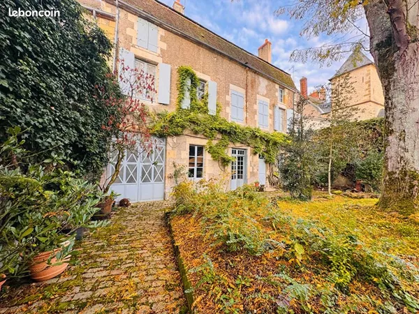 Maison 10 pièces 191 m² 